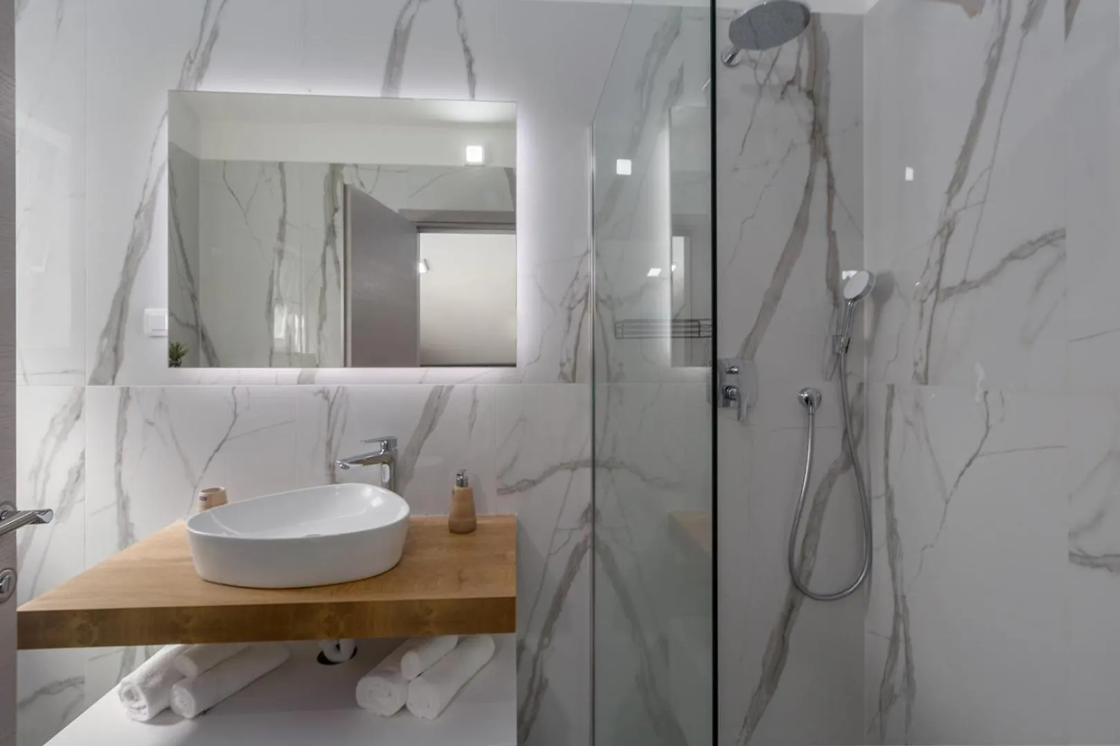 פונטנה Luxury Apartment Matic I With Shared Pool And Seaview