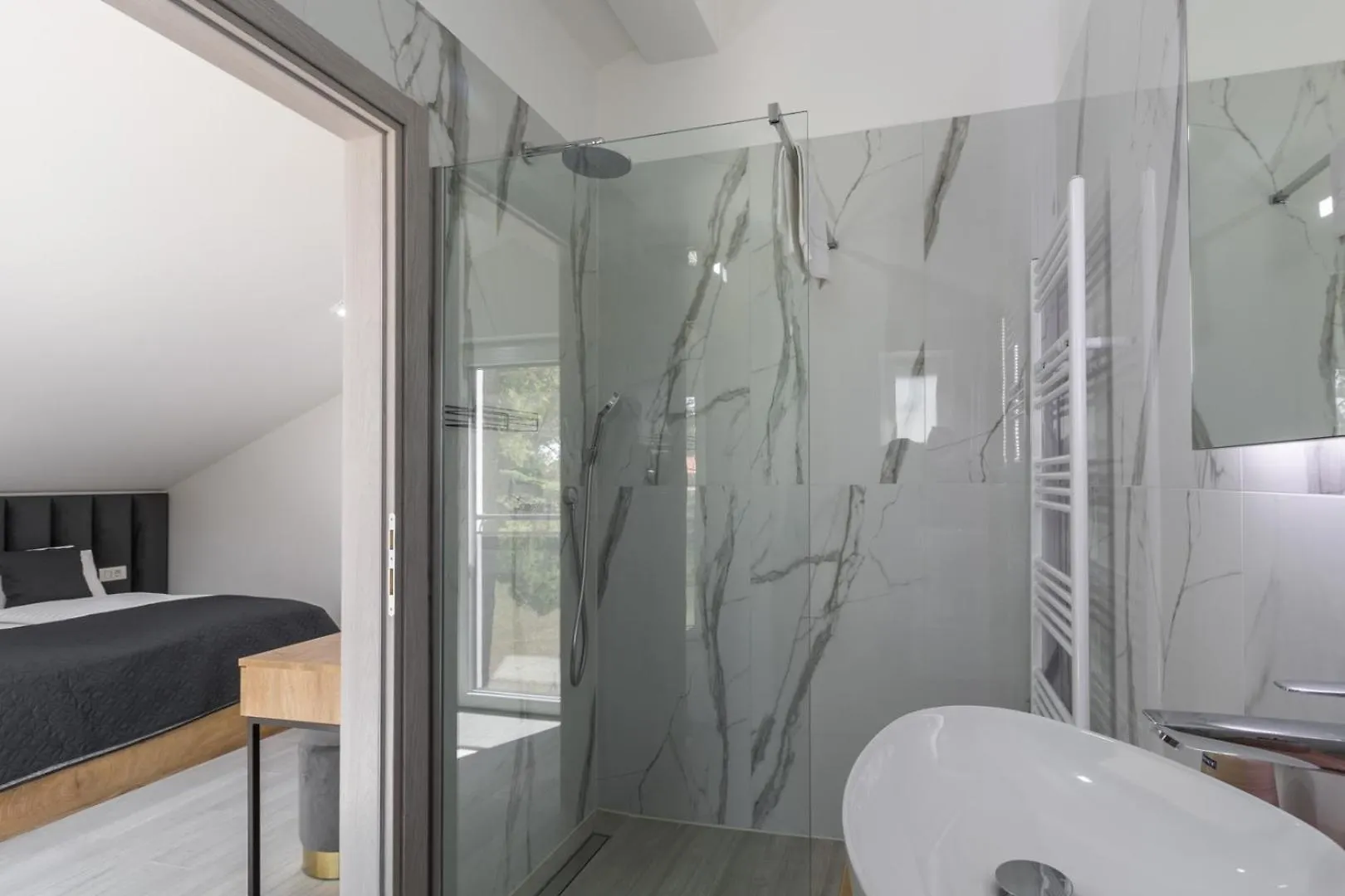 Luxury Apartment Matic I With Shared Pool And Seaview Funtana Croatia
